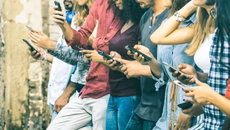 Tough tech decisions: 2degrees, Telecom, or Vodafone?