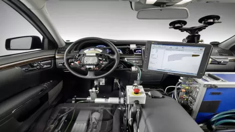 Google targets car safety