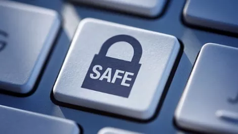 Police and schools - staying safe online