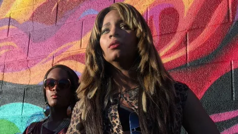 Transgender prostitutes, iPhones and bitches: Tangerine film review