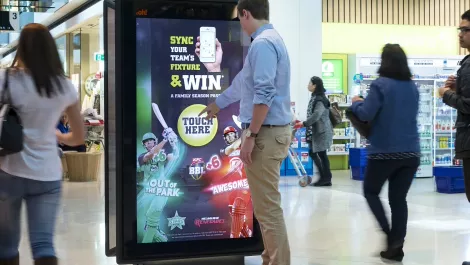 oOh!media calls up analytics for targeted out of home advertising