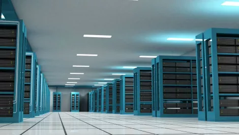 IBM server sales surge, closes in on leaders HPE, Dell