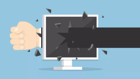 Traditional PC market declines but fares better than expected