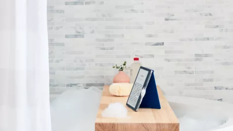 The Kindle is back, and it's basically a submarine now