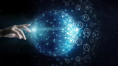 VMware advances hybrid cloud operations and automation
