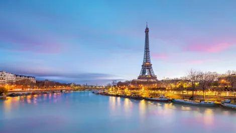 BT opens doors to Paris cybersecurity operations centre