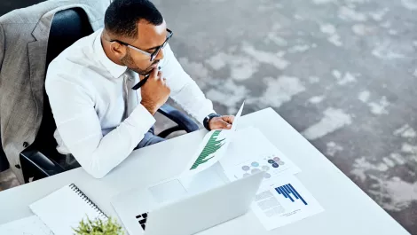 Data-driven companies stuck in inefficient, manual processes