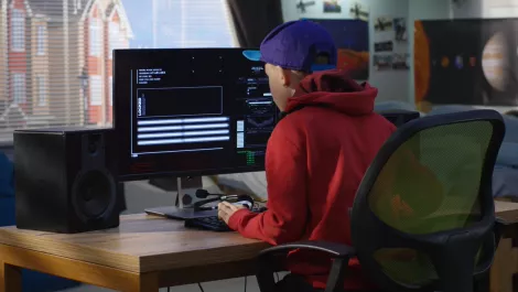 Minors using Discord servers to spread malware for cash