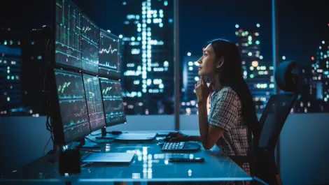 Women remain underrepresented in tech leadership - report