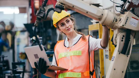 IWD 2023: The circular economy for e-waste needs more (wo)manpower