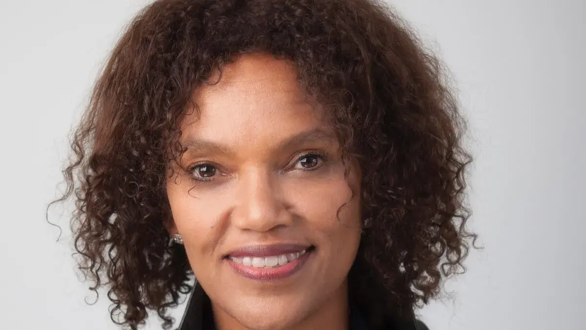 Hoptroff appoints Elaine Bucknor as New Board Member