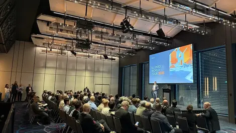 Australian cyber leaders shift to breach containment focus