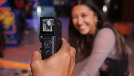 Fujifilm unveils instax Mini Evo Cinema in NZ launch